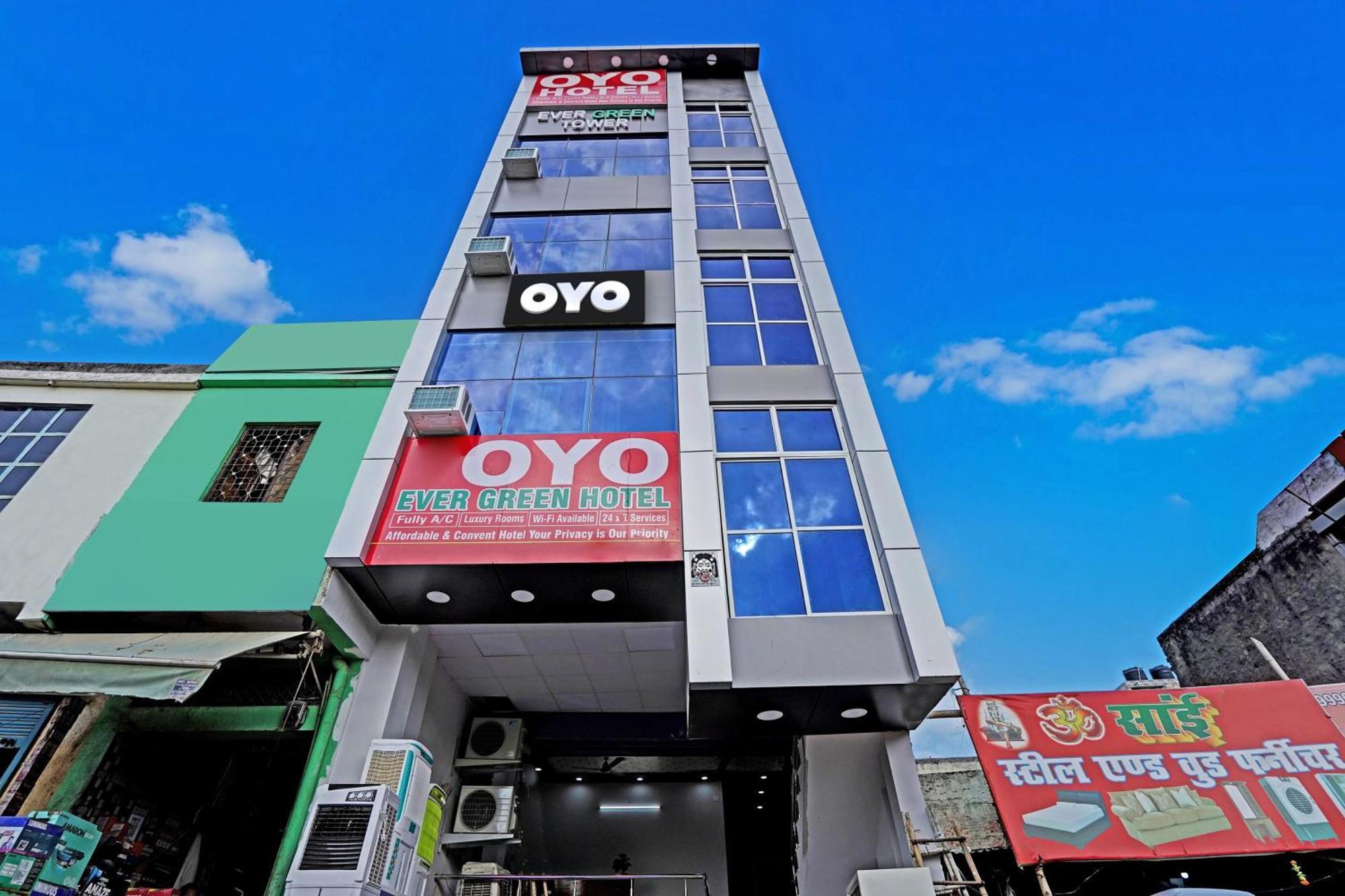 Oyo Flagship Evergreen Tower Hotel กาเซียบัด ภายนอก รูปภาพ